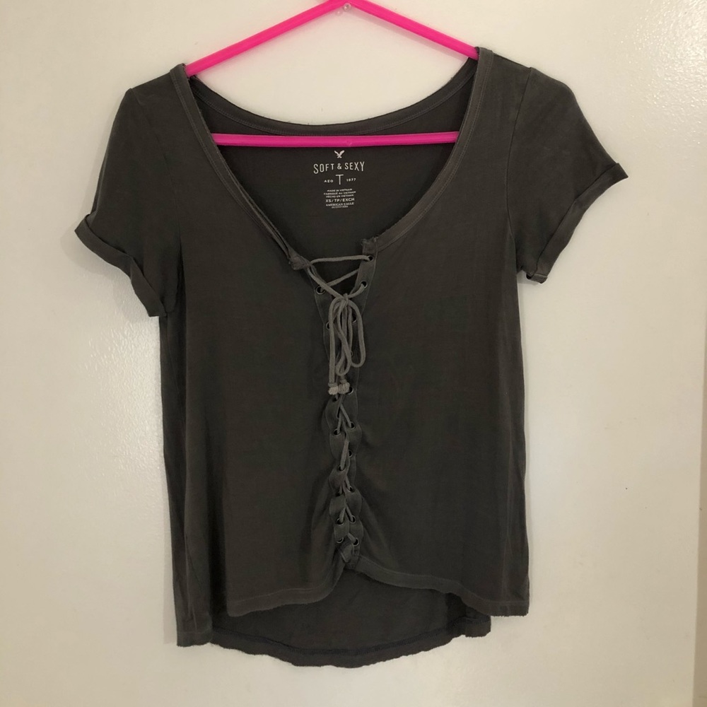 Lace up American Eagle t-shirt
